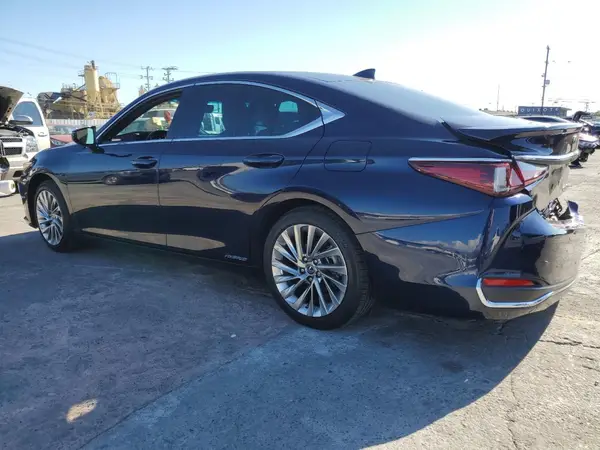 58AEA1C17MU010072 2021 LEXUS ES - Image 2