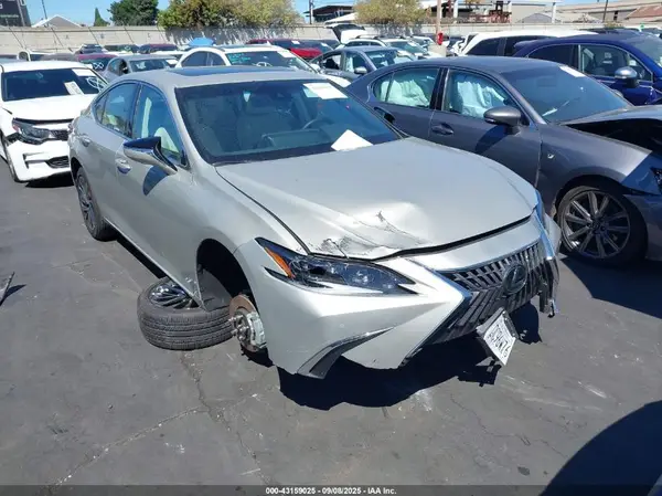 58AEA1C17RU049851 2024 LEXUS ES - Image 1