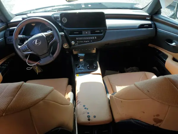 58AEA1C17SU062606 2025 LEXUS ES - Image 8