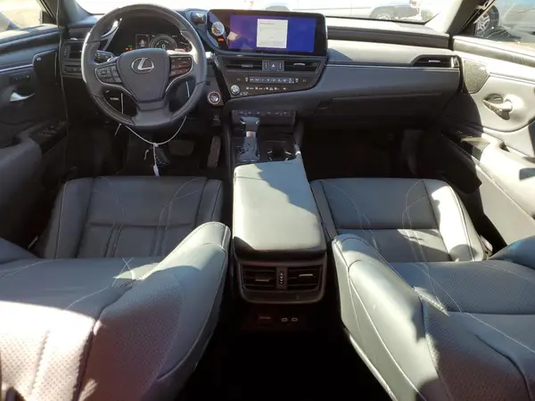 58AEA1C18RU044240 2024 LEXUS ES - Image 8