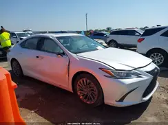 58AEA1C18RU049955 2024 LEXUS ES
