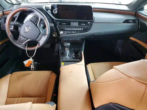 58AEA1C18SU054661 2025 LEXUS ES - Image 8