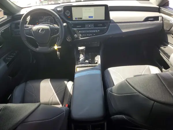 58AEA1C18SU074375 2025 LEXUS ES - Image 8