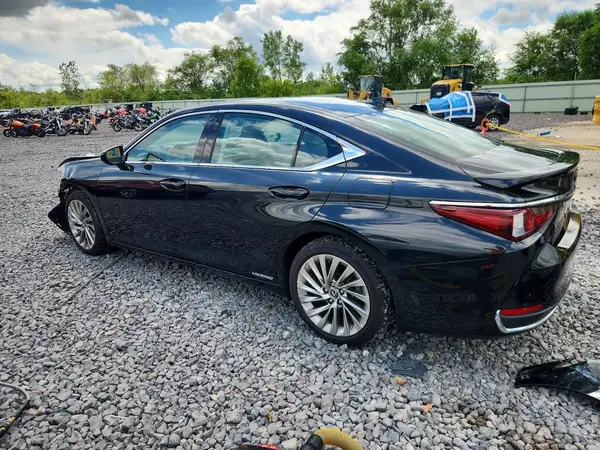 58AEA1C19MU001812 2021 LEXUS ES - Image 2
