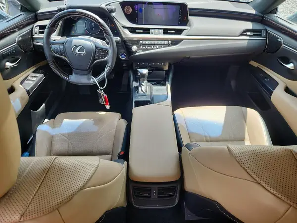 58AEA1C19MU001812 2021 LEXUS ES - Image 8
