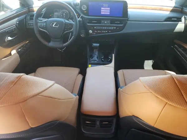 58AEA1C19RU040178 2024 LEXUS ES - Image 8