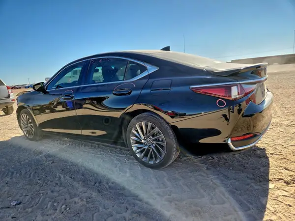 58AEA1C19RU049611 2024 LEXUS ES - Image 2