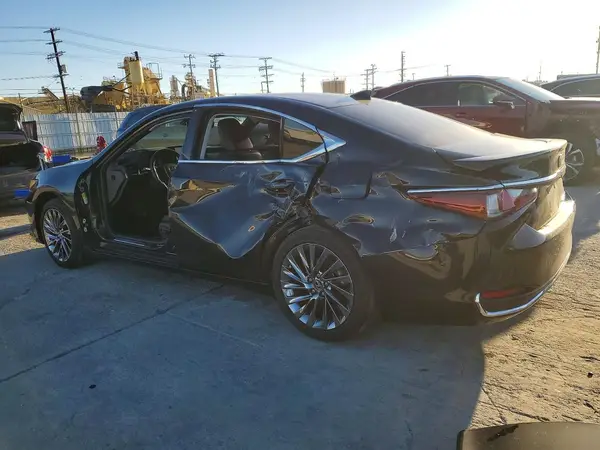 58AEA1C19RU051326 2024 LEXUS ES - Image 2