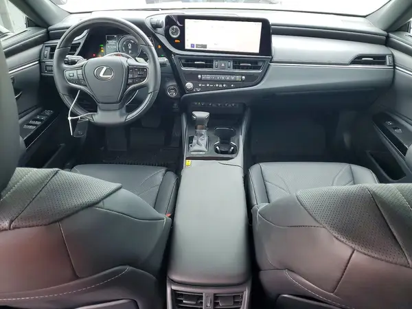 58AEA1C19SU065300 2025 LEXUS ES - Image 8
