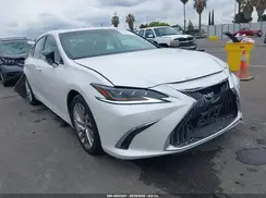 58AEA1C1XMU009143 2021 LEXUS ES