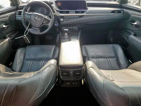 58AEA1C1XMU010695 2021 LEXUS ES - Image 8
