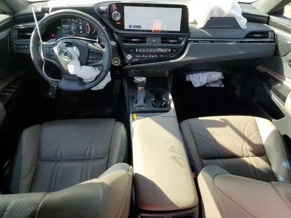 58AEA1C1XSU059893 2025 LEXUS ES - Image 8