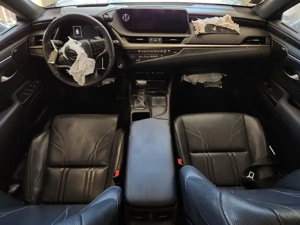 58AEZ1B10LU058652 2020 LEXUS ES - Image 8