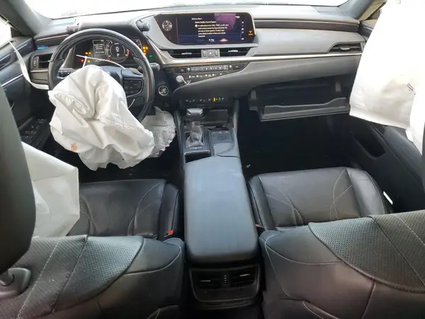 58AEZ1B10MU085738 2021 LEXUS ES - Image 8