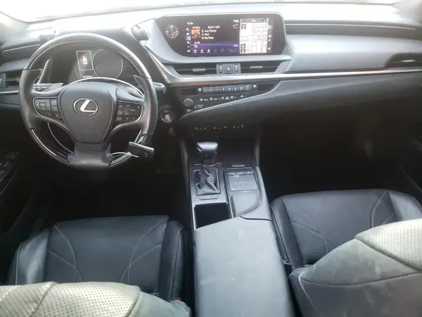 58AEZ1B12LU056028 2020 LEXUS ES - Image 8