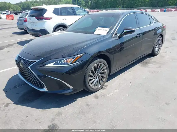 58AEZ1B12RU170782 2024 LEXUS ES - Image 2