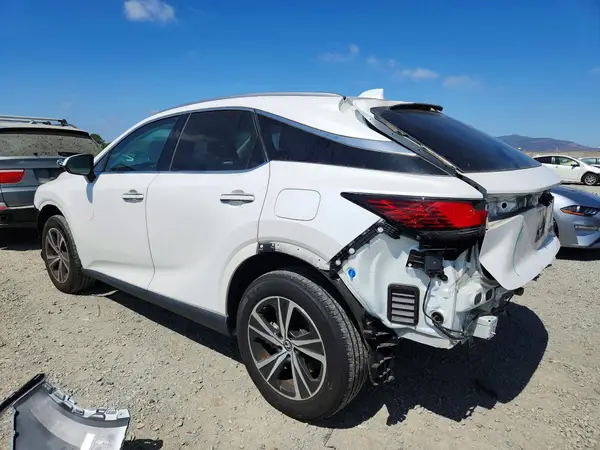 58AEZ1B12SU185384 2025 LEXUS ES - Image 2