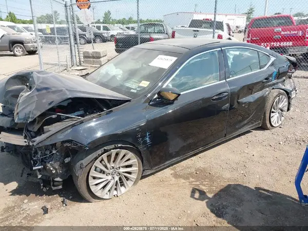 58AEZ1B13PU149503 2023 LEXUS ES - Image 2