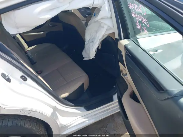 58AEZ1B14LU073493 2020 LEXUS ES - Image 8