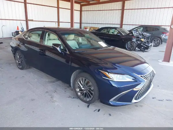 58AEZ1B14RU170685 2024 LEXUS ES - Image 1