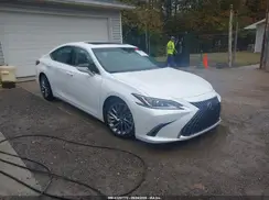 58AEZ1B15RU163115 2024 LEXUS ES