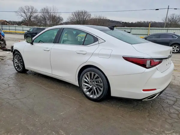 58AEZ1B15RU183168 2024 LEXUS ES - Image 2