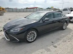 58AEZ1B16LU073642 2020 LEXUS ES