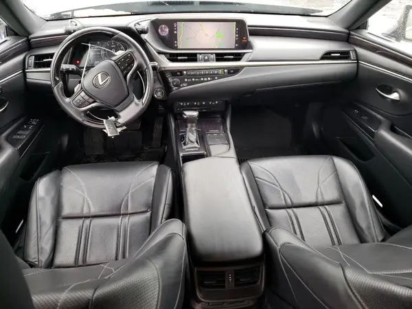 58AEZ1B18LU057684 2020 LEXUS ES - Image 8