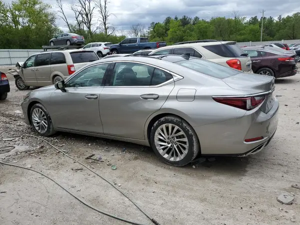 58AEZ1B18LU073576 2020 LEXUS ES - Image 2