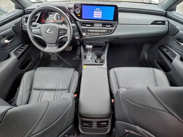 58AEZ1B18SU200678 2025 LEXUS ES - Image 8