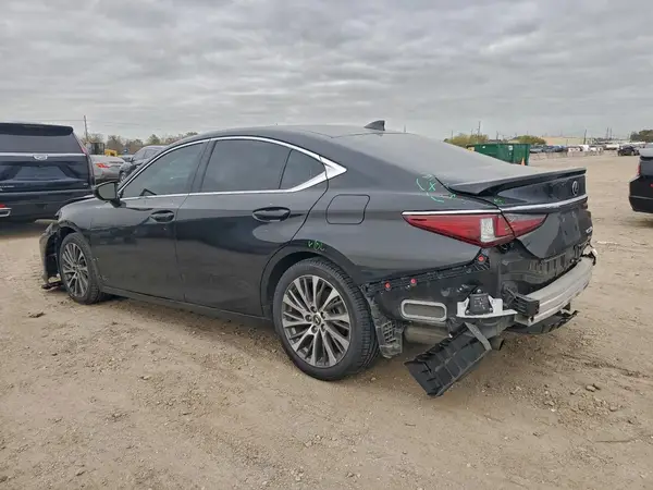 58AEZ1B19LU070525 2020 LEXUS ES - Image 2