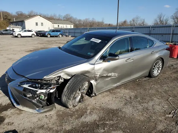 58AEZ1B19LU074168 2020 LEXUS ES - Image 1