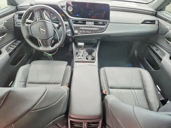 58AEZ1B19SU190467 2025 LEXUS ES - Image 8