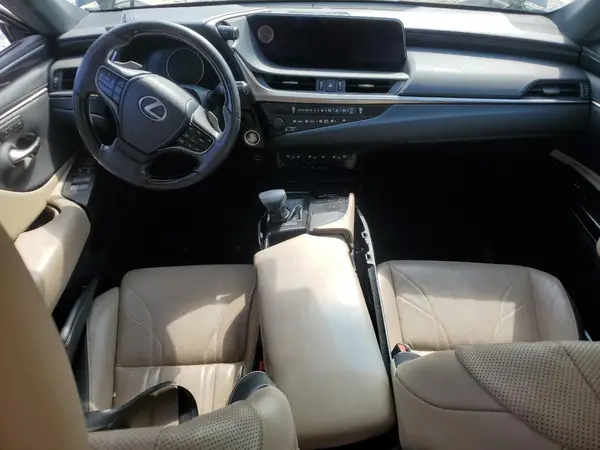 58AEZ1B1XLU071215 2020 LEXUS ES - Image 8