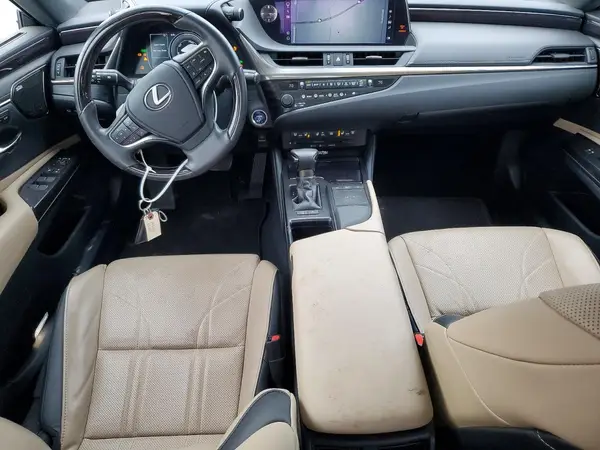 58AF21B12LU008988 2020 LEXUS ES - Image 8