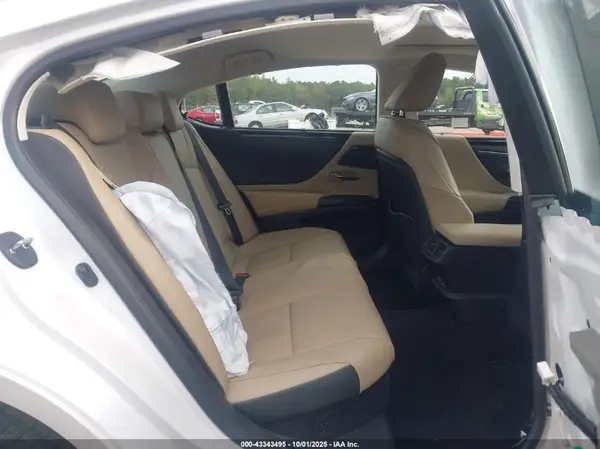 58AFA1C10MU004375 2021 LEXUS ES - Image 8