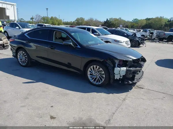 58AFA1C11MU001470 2021 LEXUS ES - Image 1