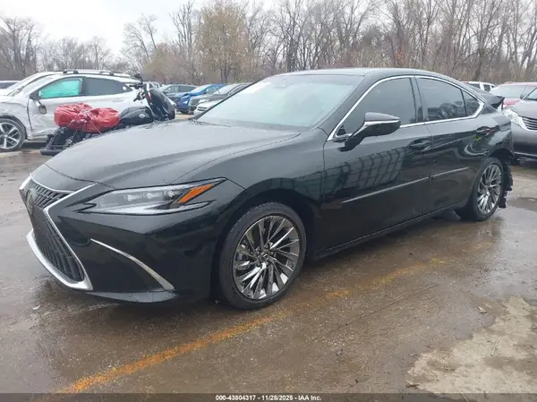 58AFA1C11RU042091 2024 LEXUS ES - Image 2
