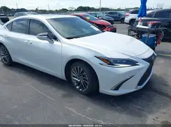 58AFA1C11SU067272 2025 LEXUS ES