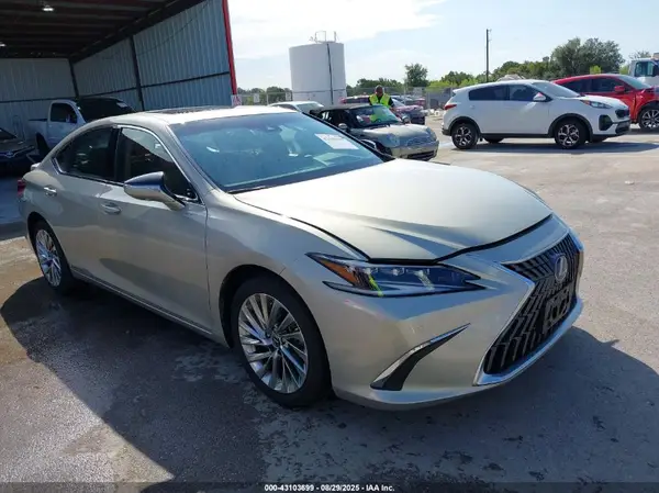 58AFA1C12NU014438 2022 LEXUS ES - Image 1