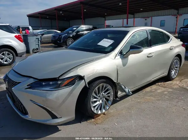 58AFA1C12NU014438 2022 LEXUS ES - Image 2