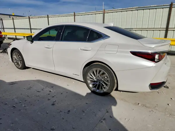 58AFA1C13MU007948 2021 LEXUS ES - Image 2