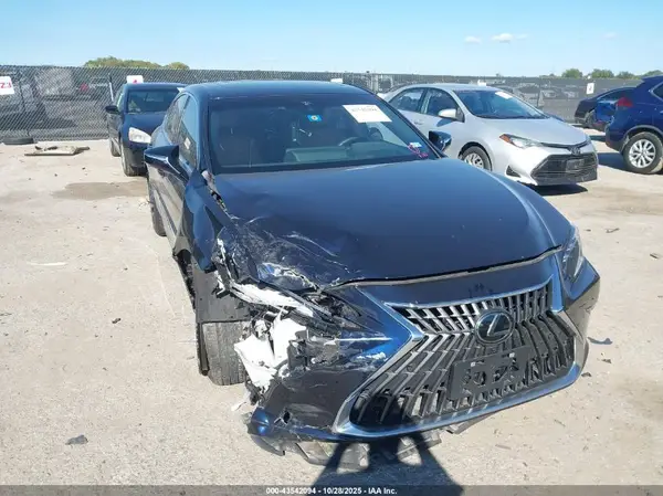 58AFA1C13RU041086 2024 LEXUS ES - Image 1