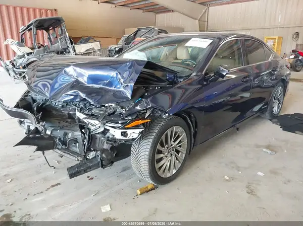 58AFA1C14NU019057 2022 LEXUS ES - Image 2