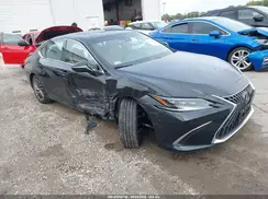 58AFA1C14SU067458 2025 LEXUS ES