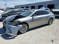 58AFA1C15MU003299 2021 LEXUS ES