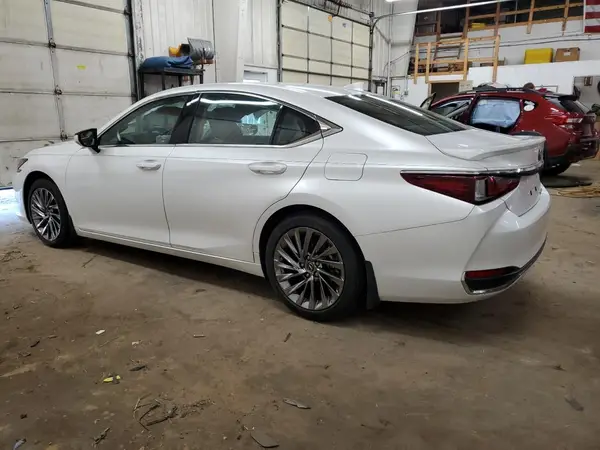 58AFA1C16RU047416 2024 LEXUS ES - Image 2