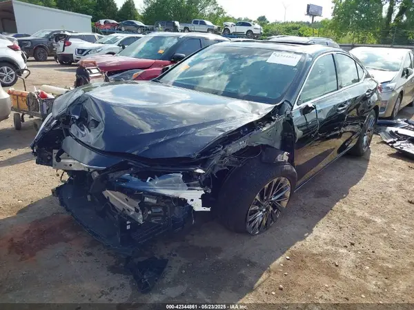 58AFA1C16SU067283 2025 LEXUS ES - Image 2