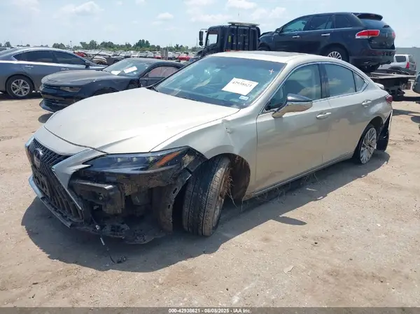 58AFA1C17NU021627 2022 LEXUS ES - Image 2