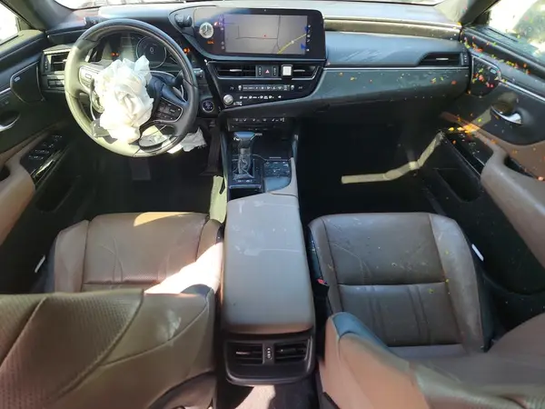 58AFA1C18NU018428 2022 LEXUS ES - Image 8